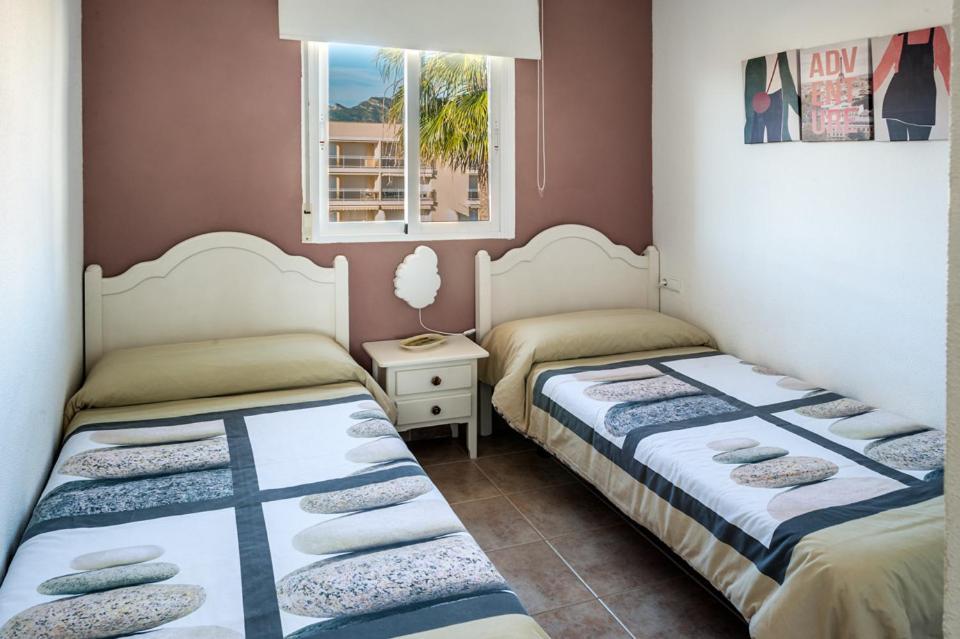 APARTAMENTO EN PRIMERISIMA LINEA DE PLAYA n 10 Playa De Xeraco Kültér fotó